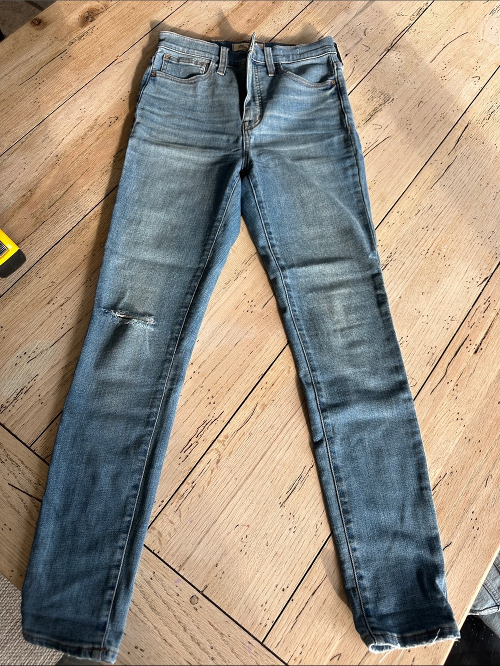 Madewell 11” High Waist Roadtripper Skinny Jeans in Faded Blue Wash